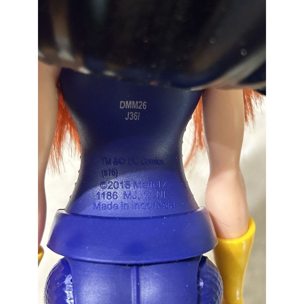 DC Super Hero Girls BatGirl 2015 Mattel 12” Dolls #0628 - Picture 5 of 6